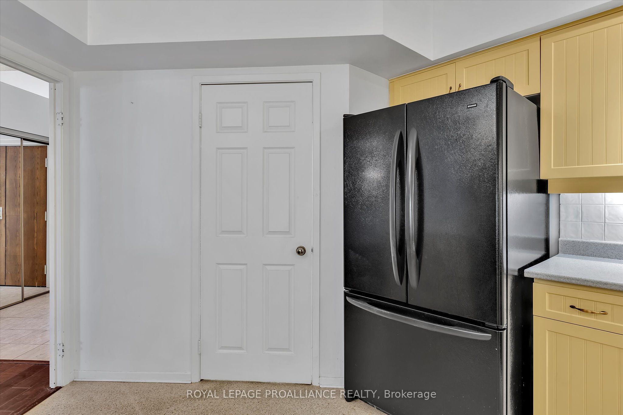 #501 - 1818 Cherryhill Road Property Photo 27