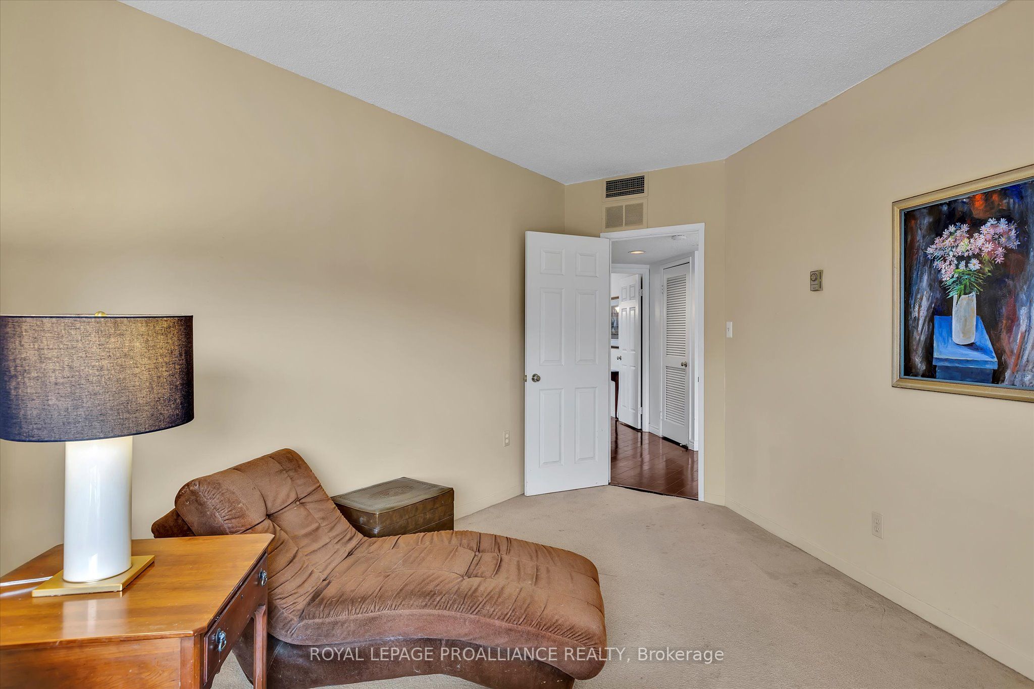 #501 - 1818 Cherryhill Road Property Photo 34