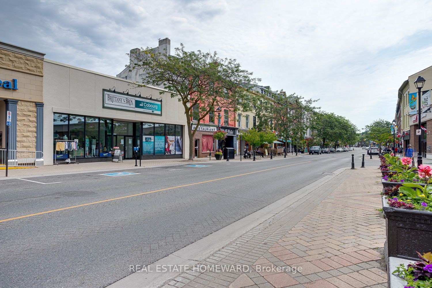 52 King Street Property Photo 1
