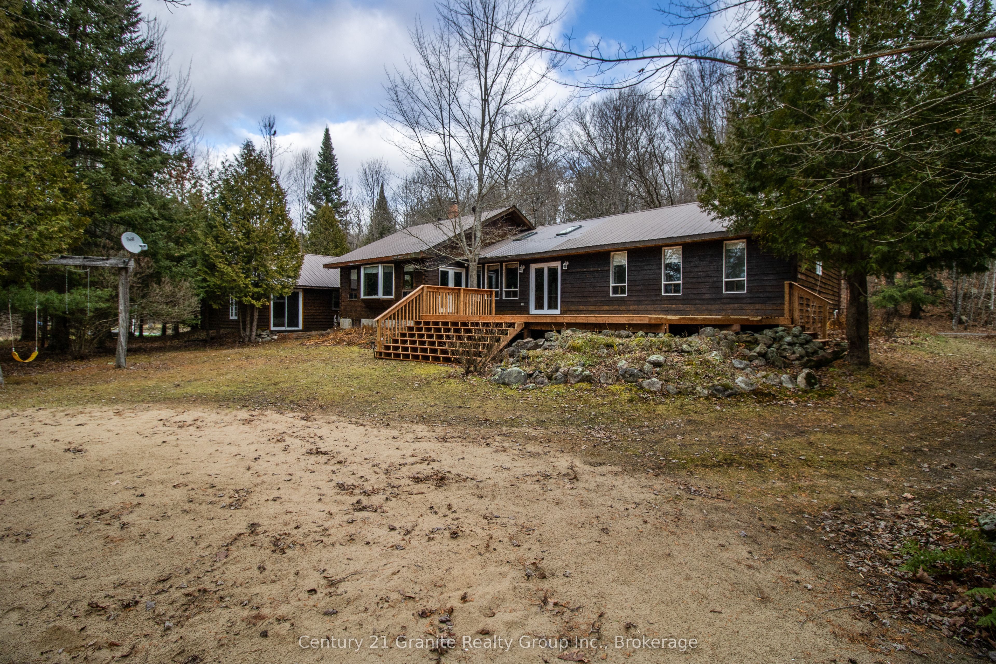 1054 The Narrows Trail Property Photo