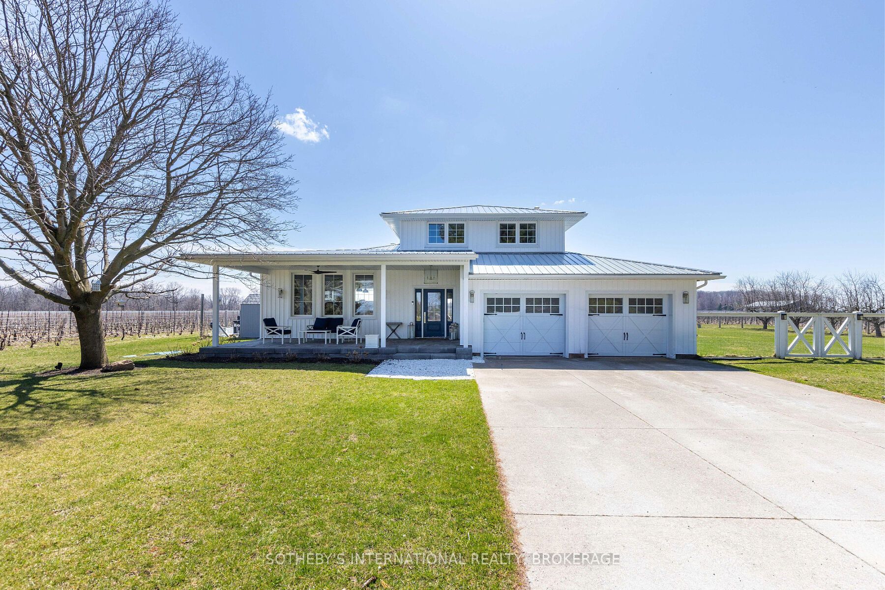 1219 Lakeshore Road Property Photo