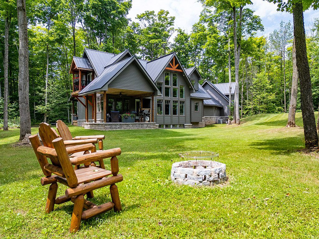 058151 12th Line Property Photo 3