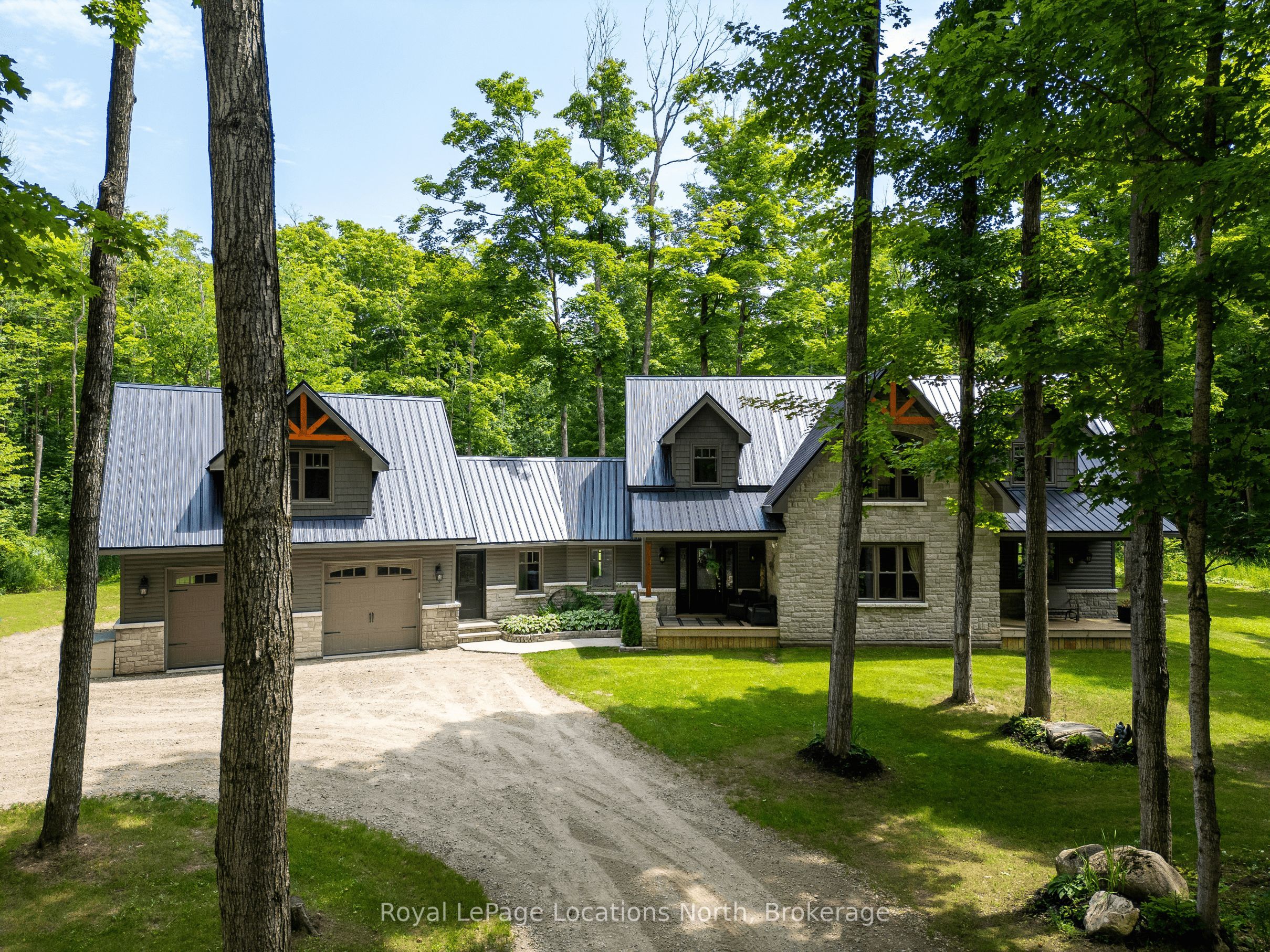 058151 12th Line Property Photo 34