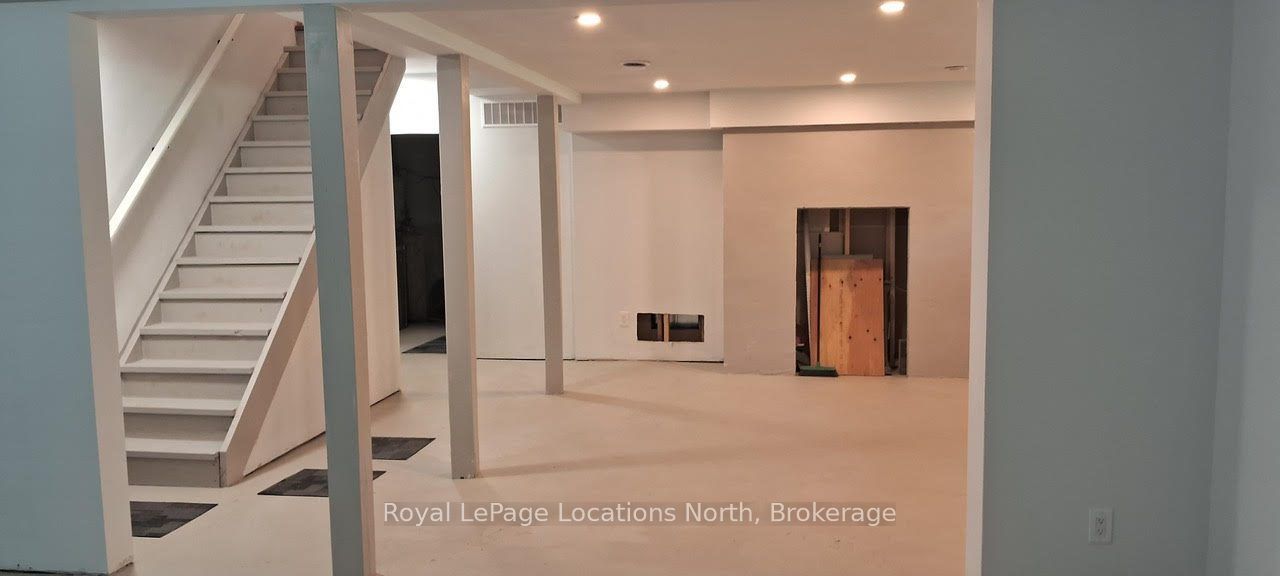 058151 12th Line Property Photo 39