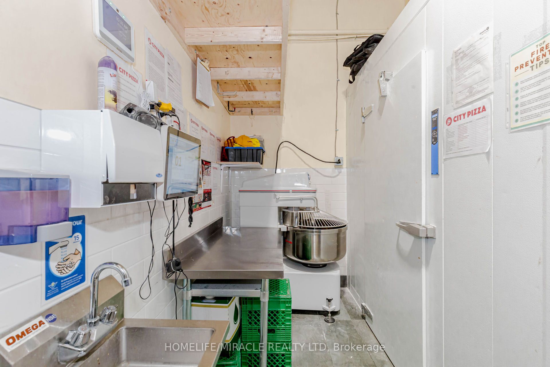 174 Union Street Property Photo 26