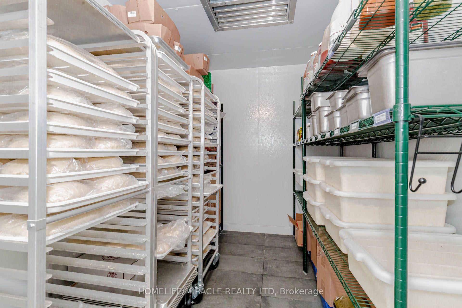 174 Union Street Property Photo 30