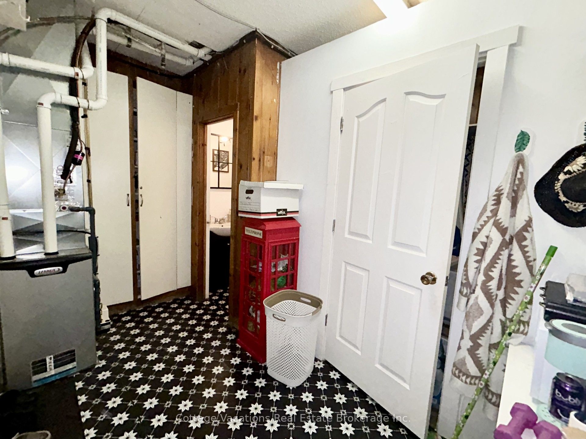 #2 - 10 Brunel Road Property Photo 6