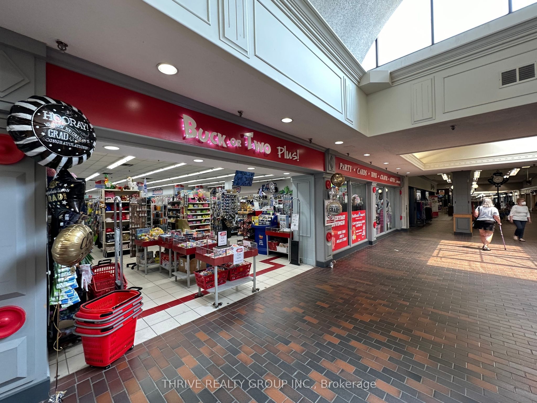 #5b - 301 Oxford Street Property Photo 4