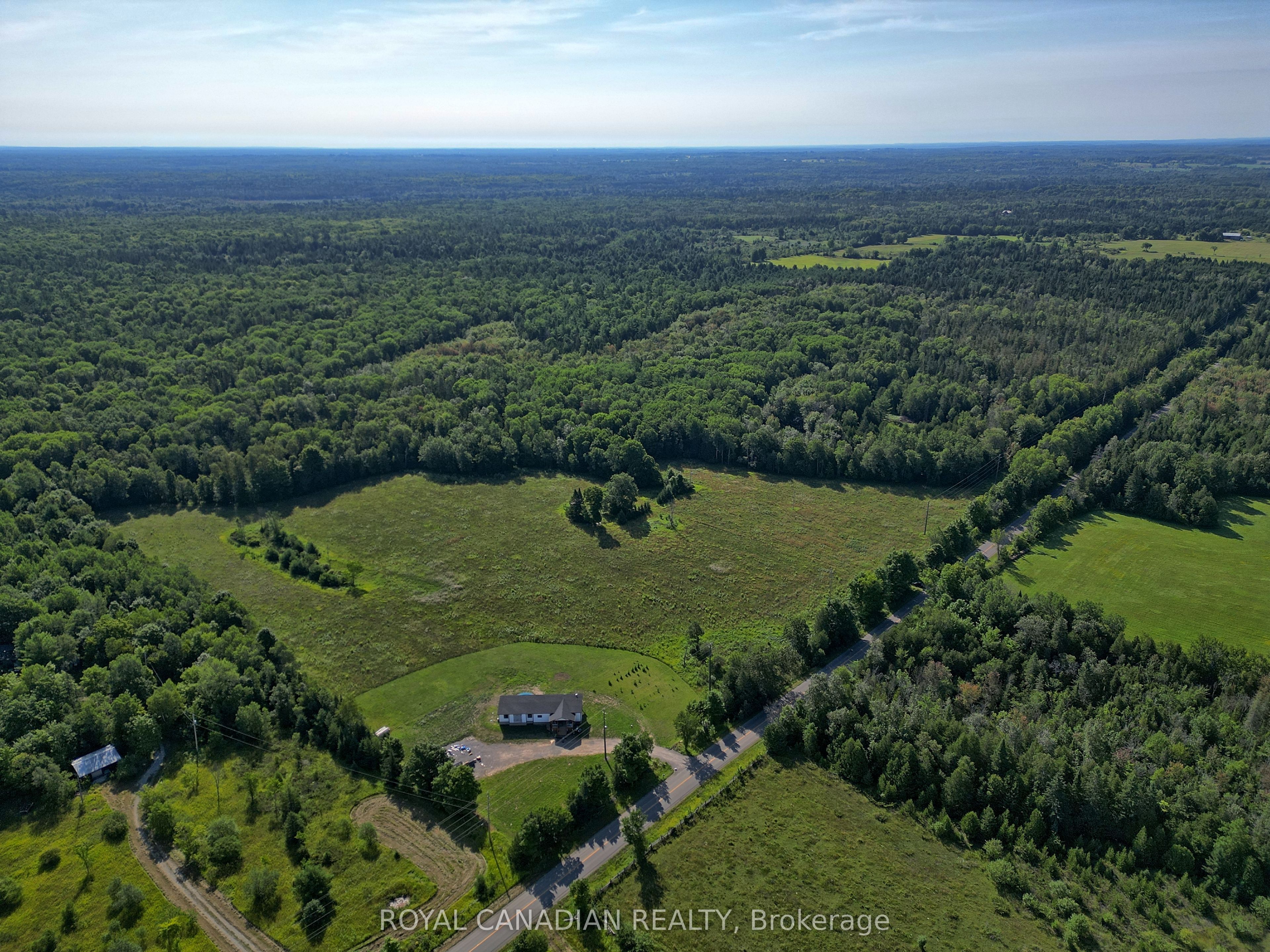 1058 Northline Road Property Photo 9