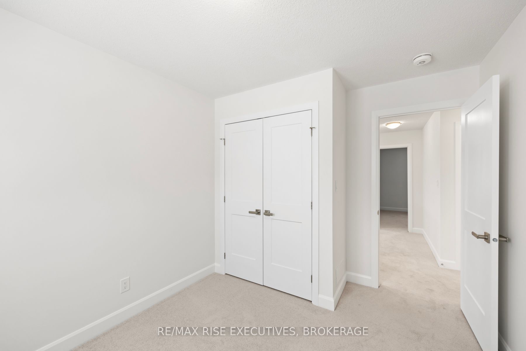 410 Buckthorn Drive Property Photo 23