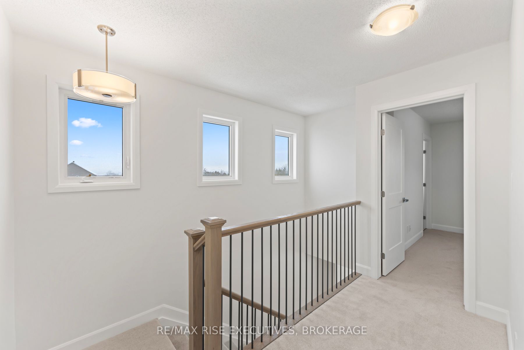 410 Buckthorn Drive Property Photo 28
