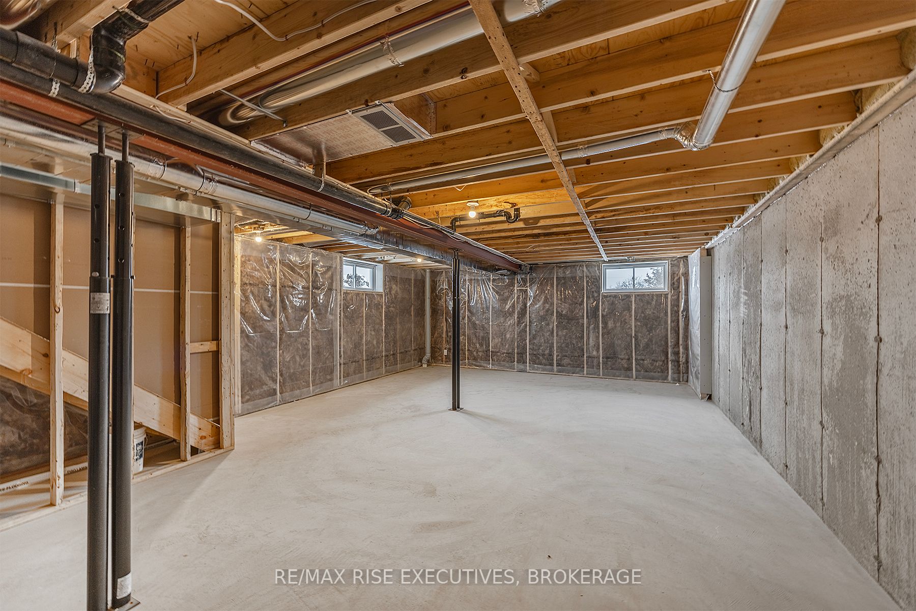 410 Buckthorn Drive Property Photo 29