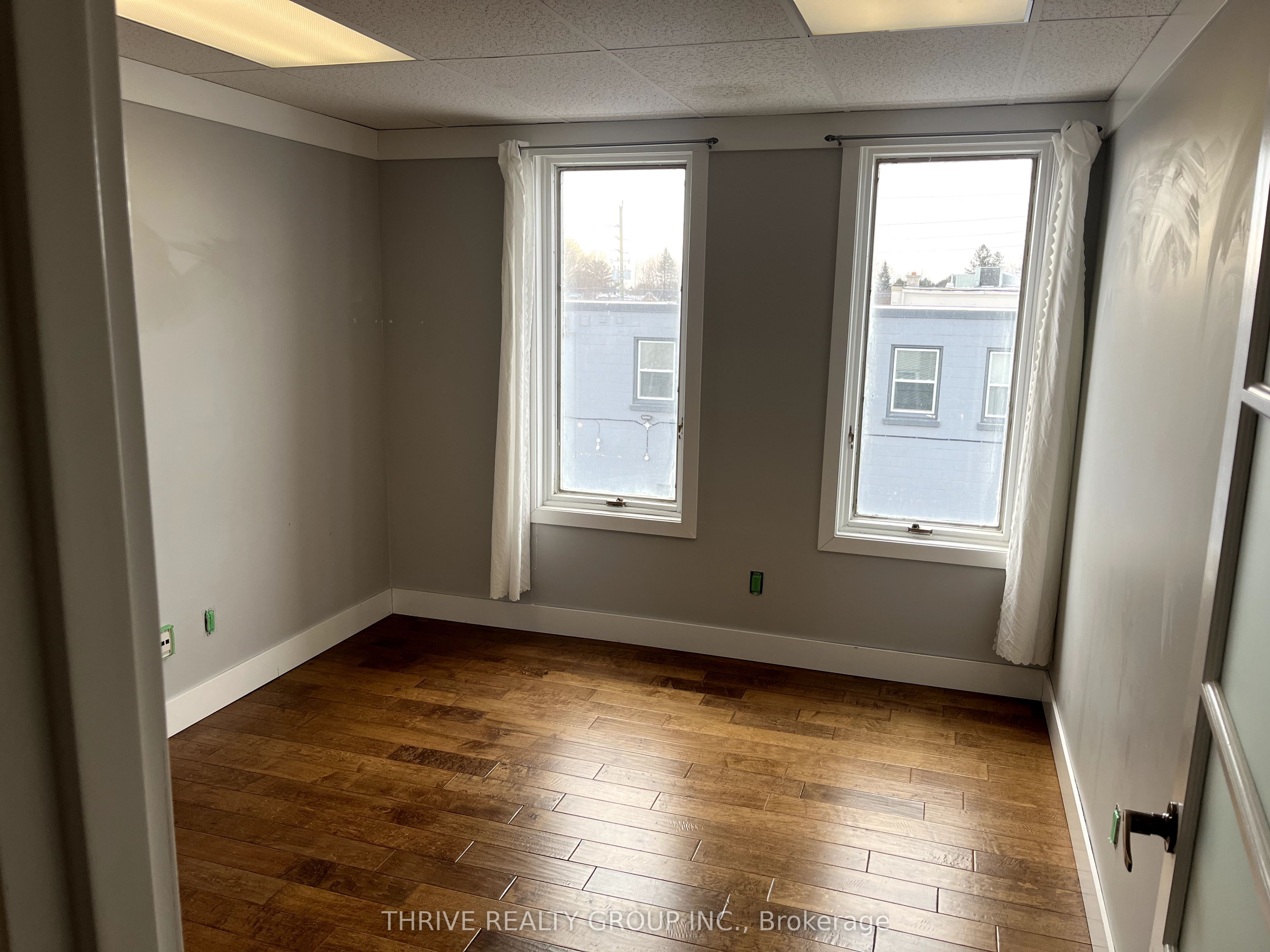 426 Third Street Property Photo 5