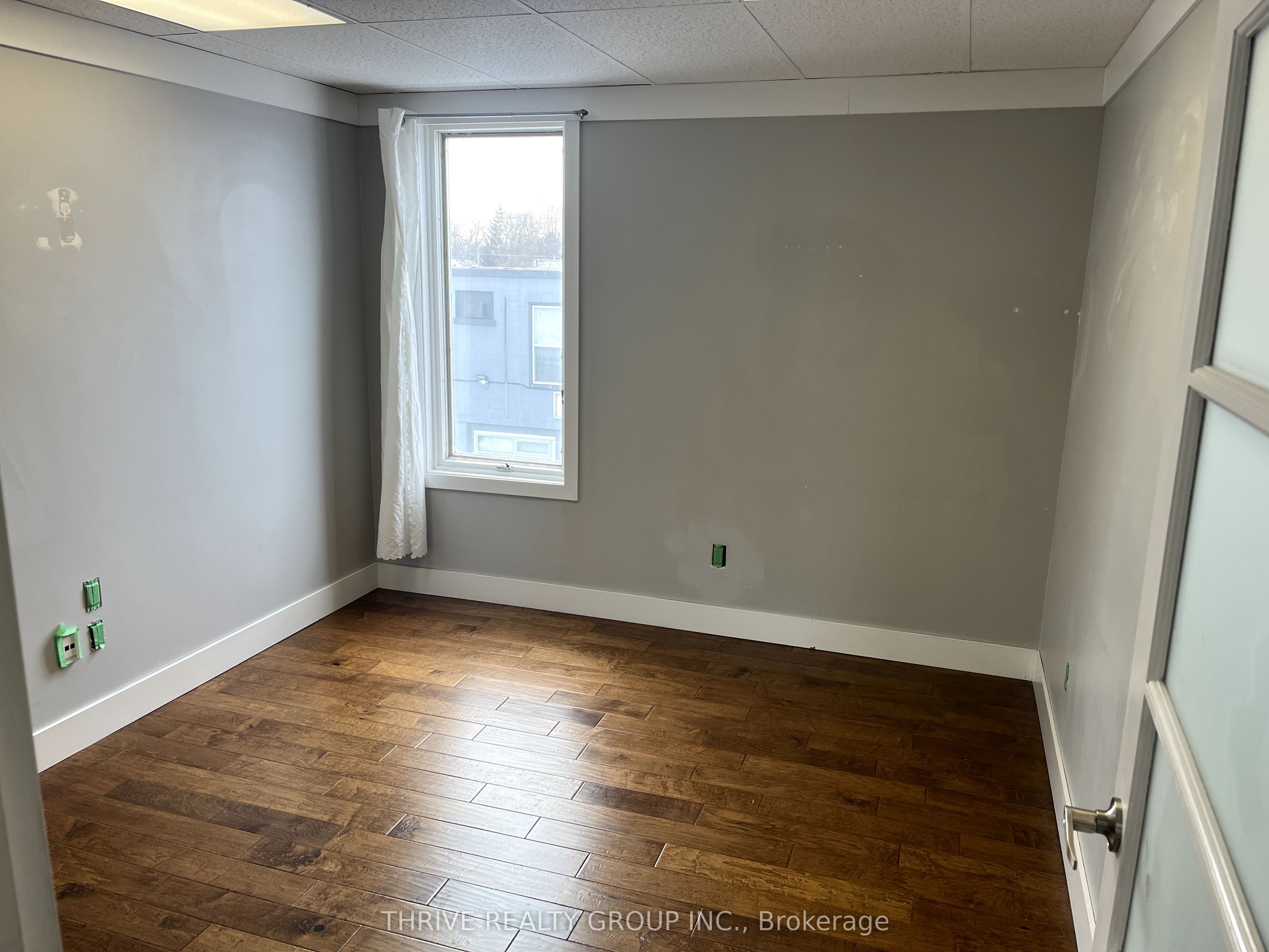 426 Third Street Property Photo 6