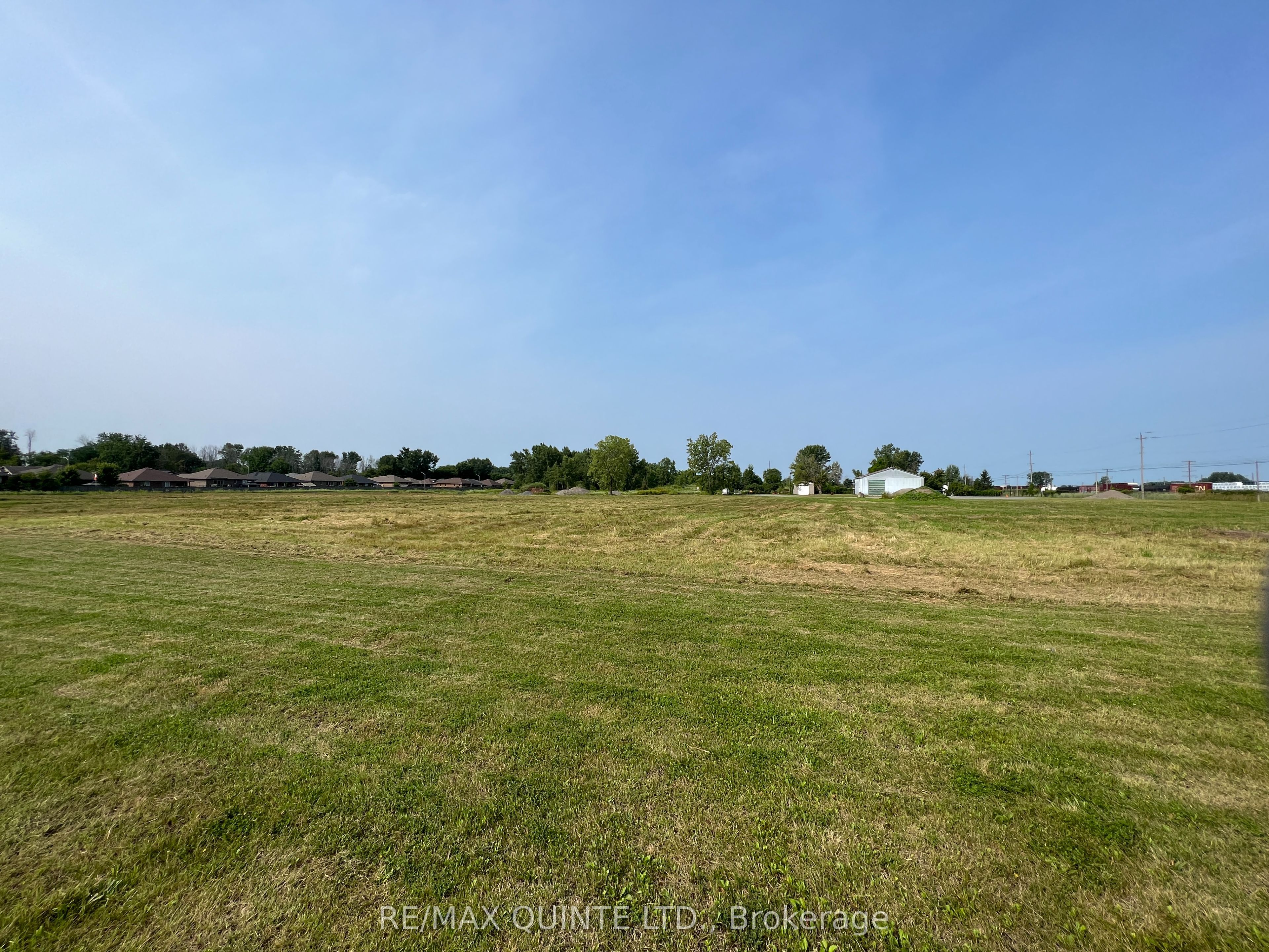 435 Station Street Property Photo 13