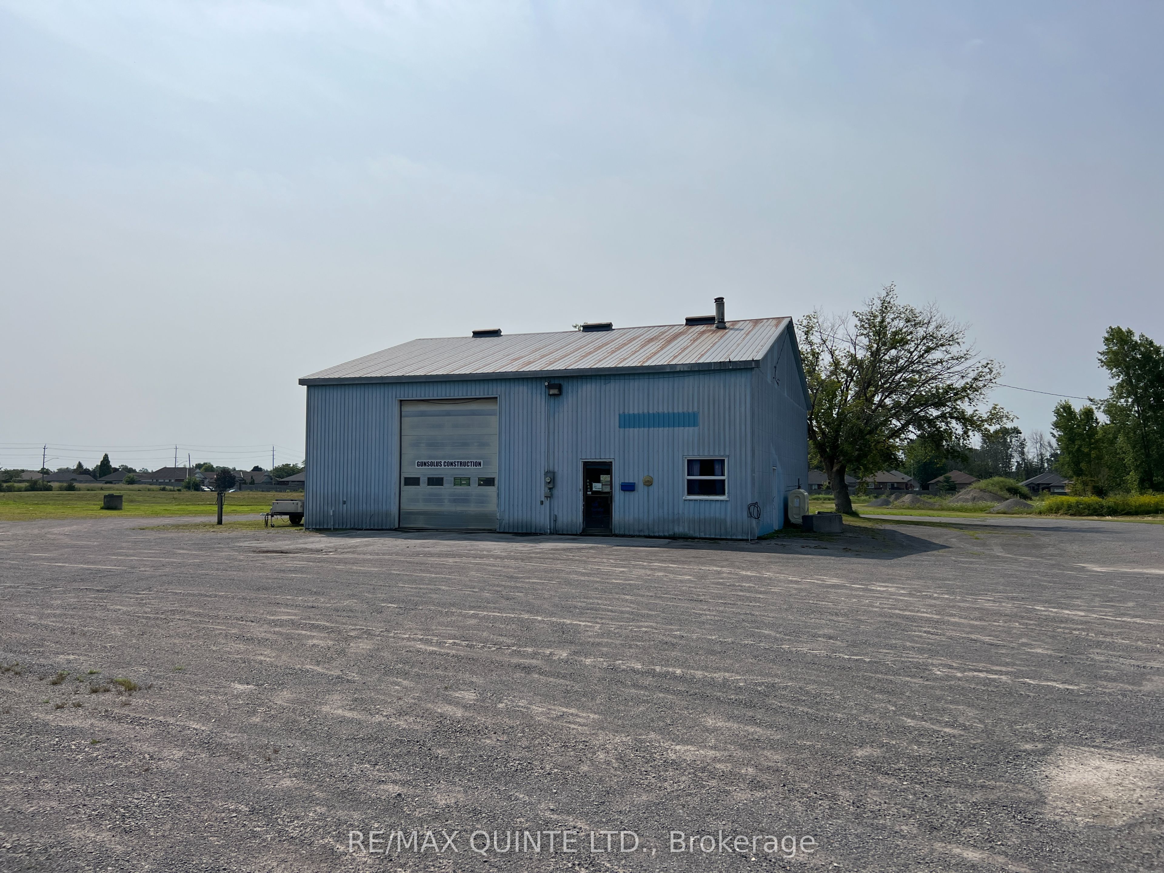 435 Station Street Property Photo 25