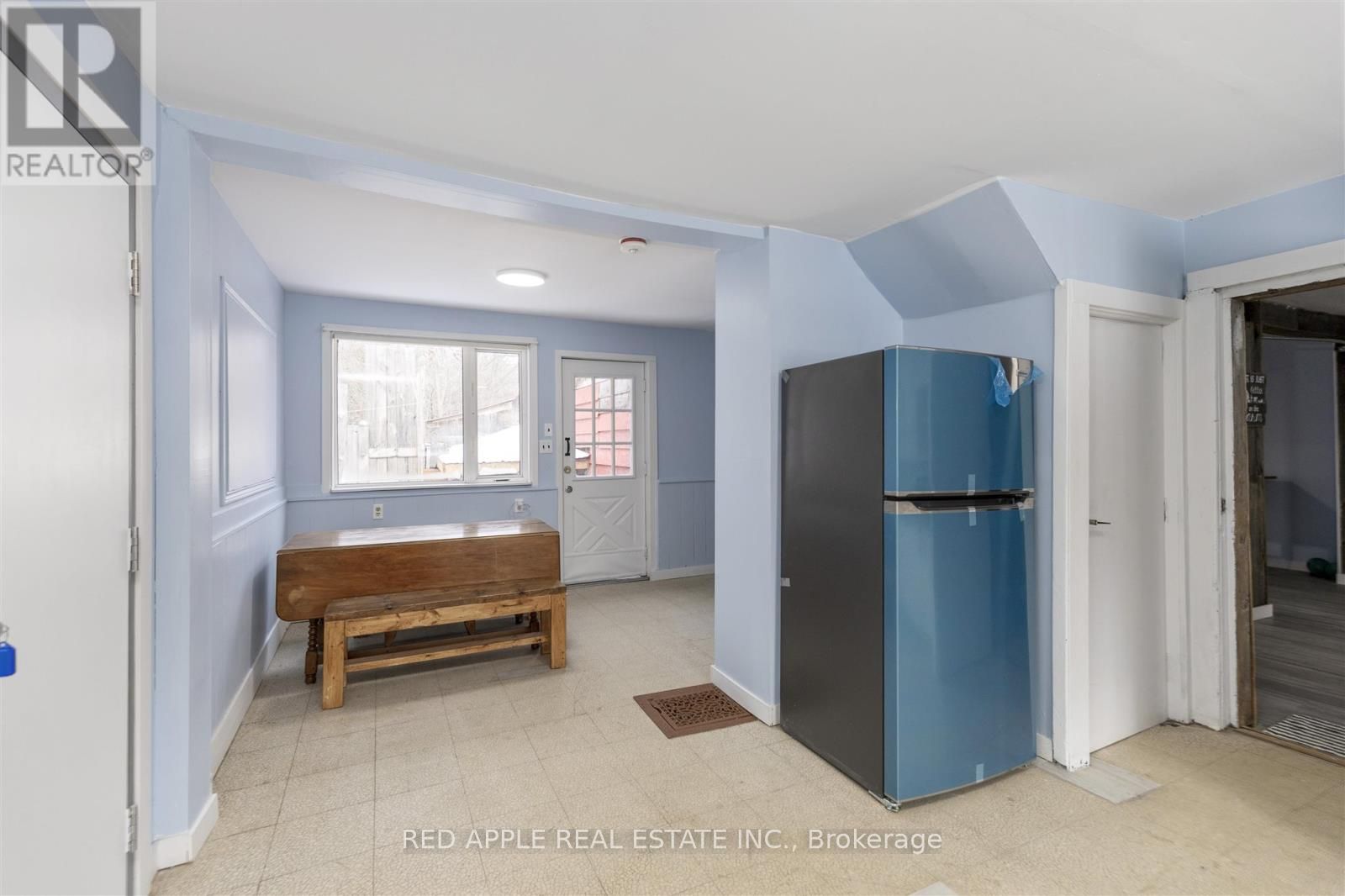 14614 Highway 17 Property Photo 3