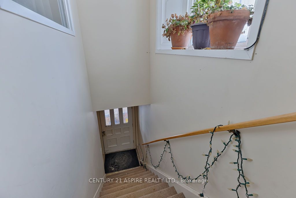 156 Mackay Street Property Photo 17
