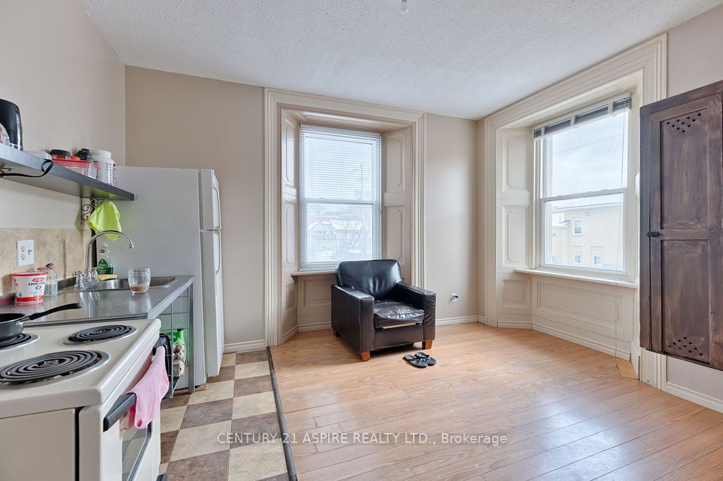 156 Mackay Street Property Photo 21