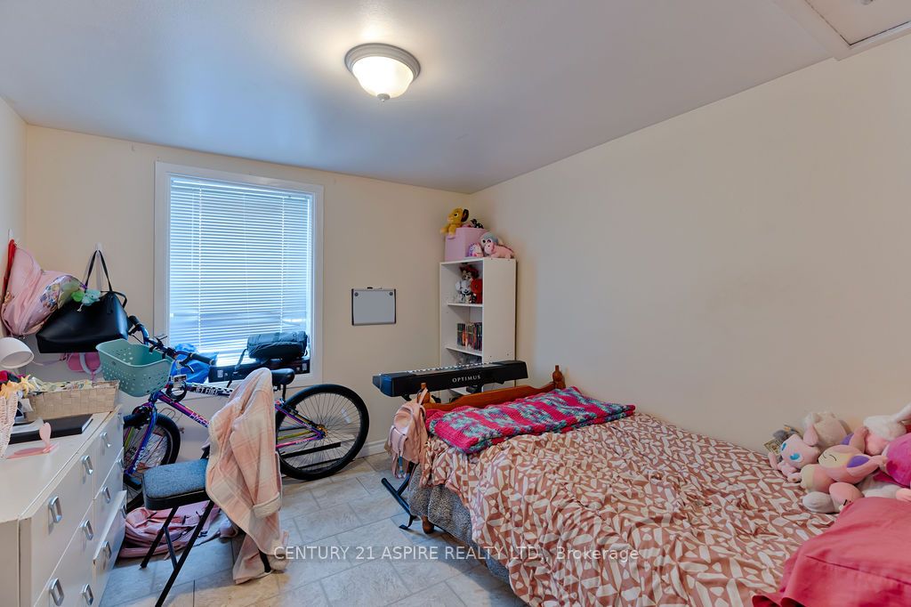 156 Mackay Street Property Photo 25