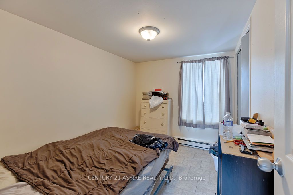 156 Mackay Street Property Photo 26