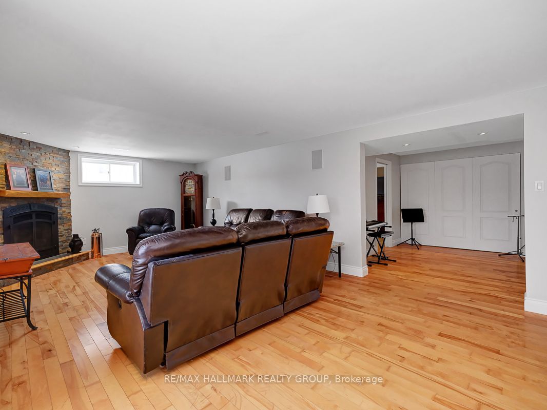 3028 Drew Dr Property Photo 29