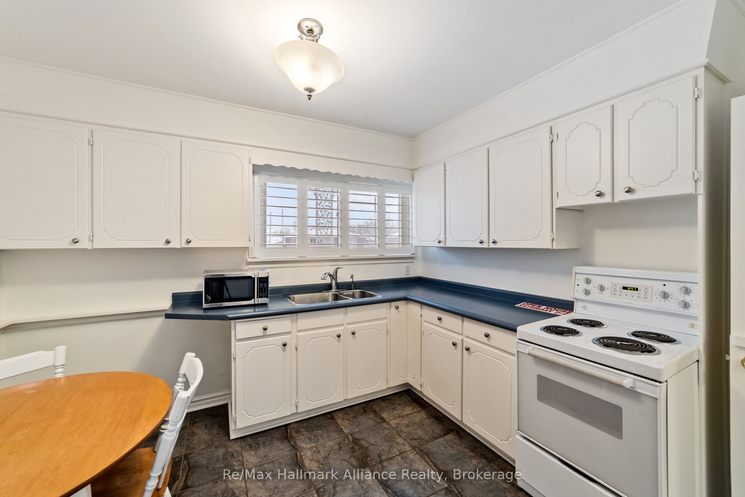 48 Mcdonald Avenue Property Photo 10