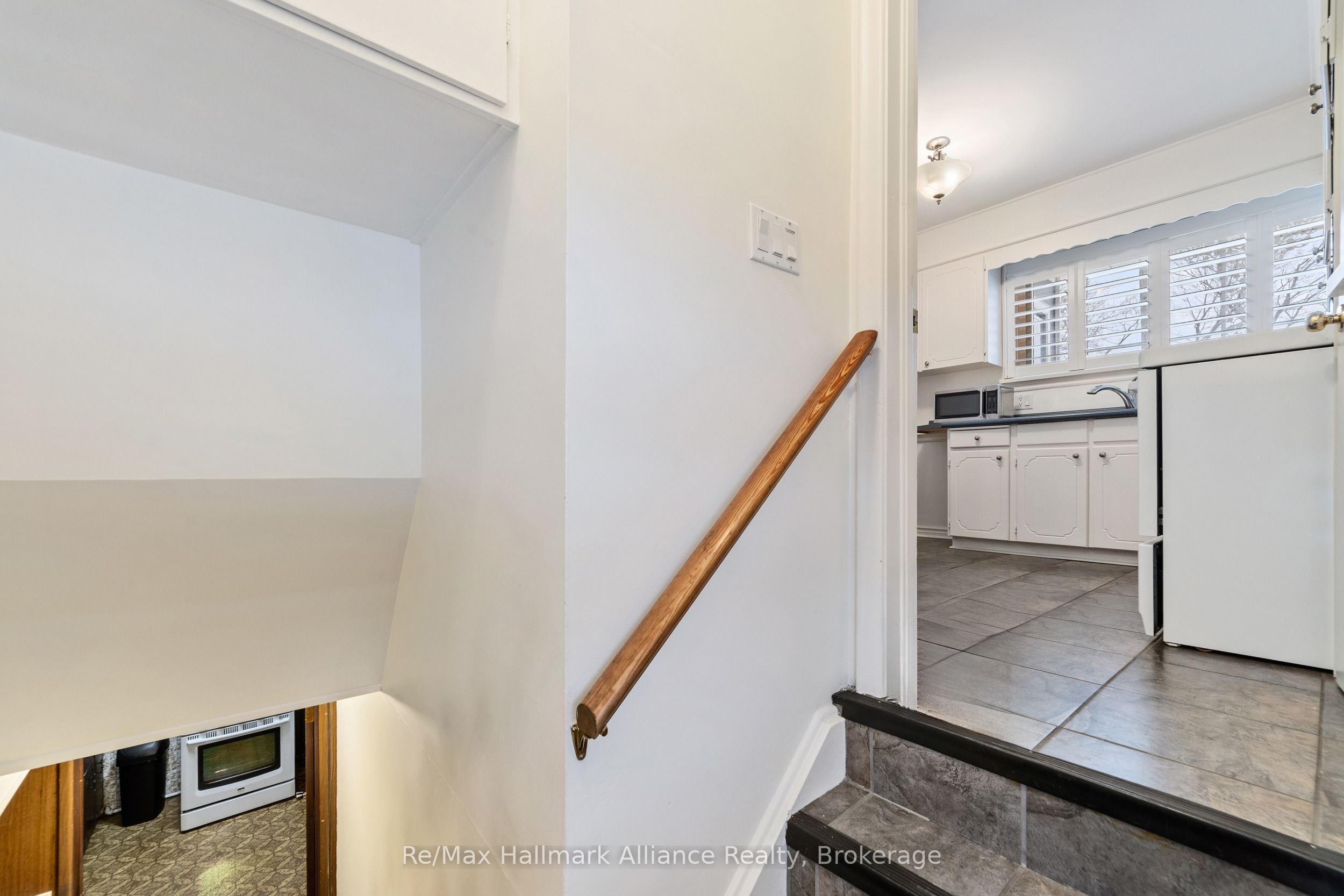 48 Mcdonald Avenue Property Photo 33