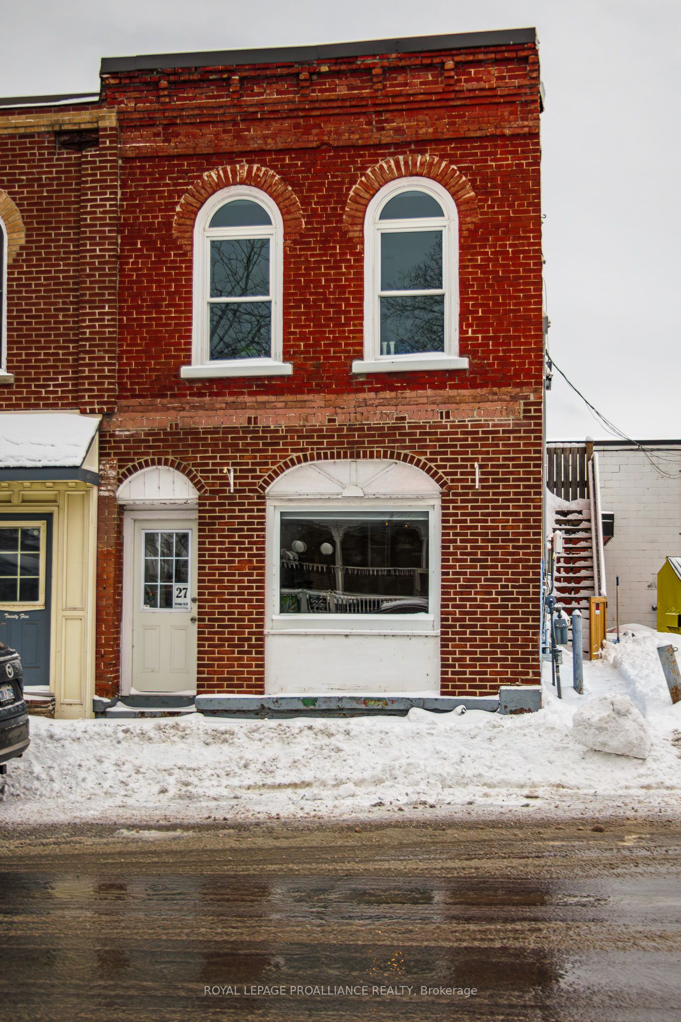 27a Bridge Street Property Photo 2
