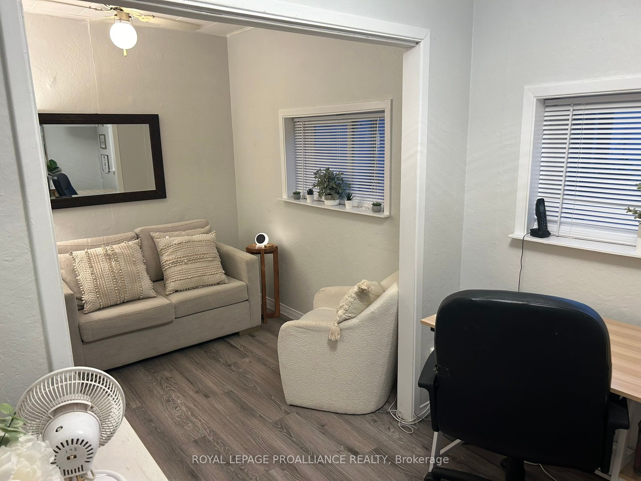 27a Bridge Street Property Photo 23