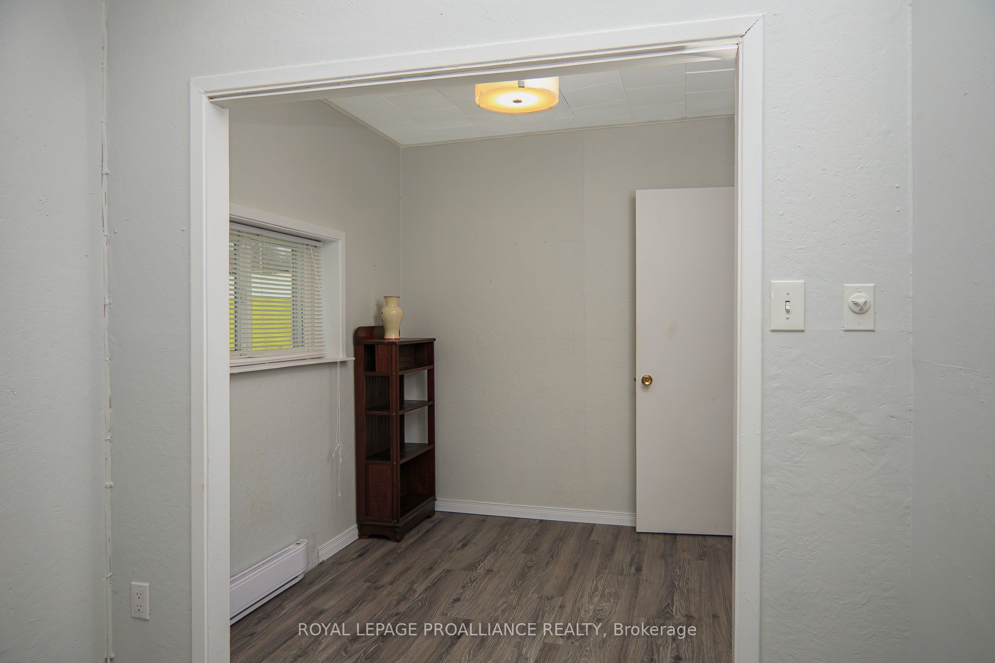27b Bridge Street Property Photo 19