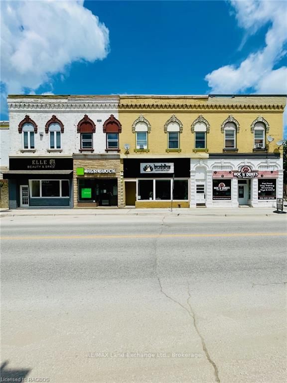 348 Durham Street Property Photo 2