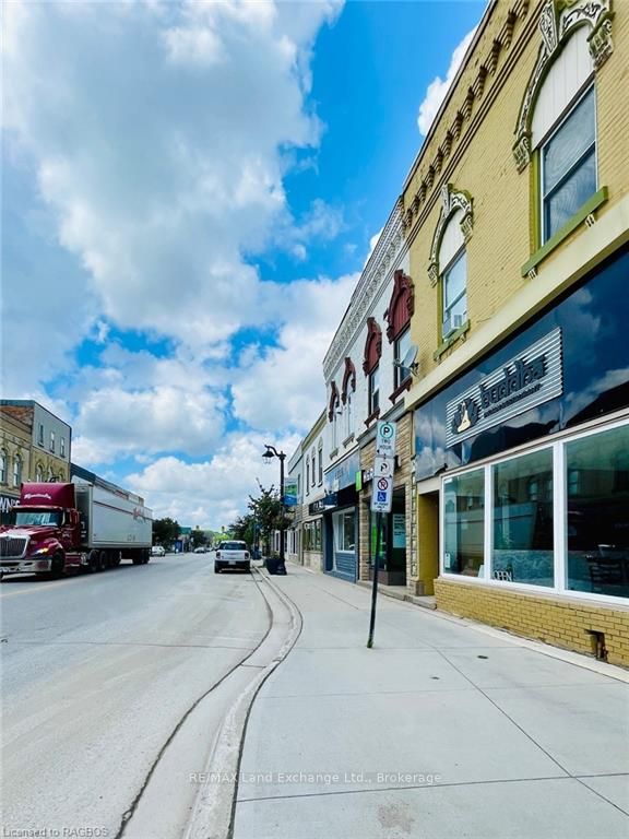 348 Durham Street Property Photo 4