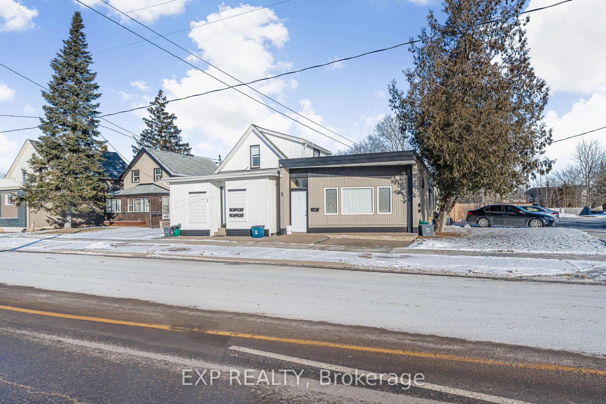 5 - 7 Broadway Avenue Property Photo 2