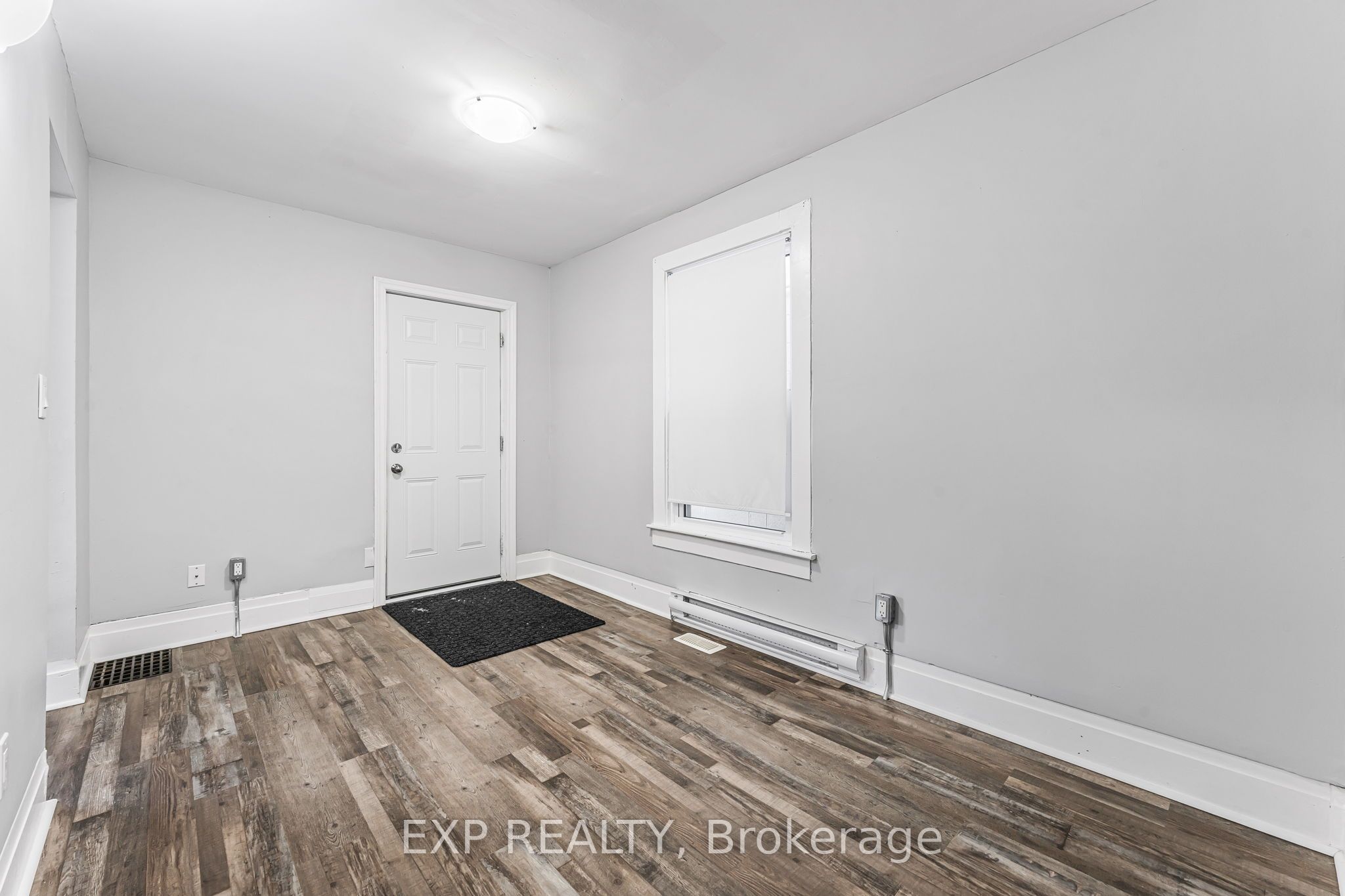 5 - 7 Broadway Avenue Property Photo 5