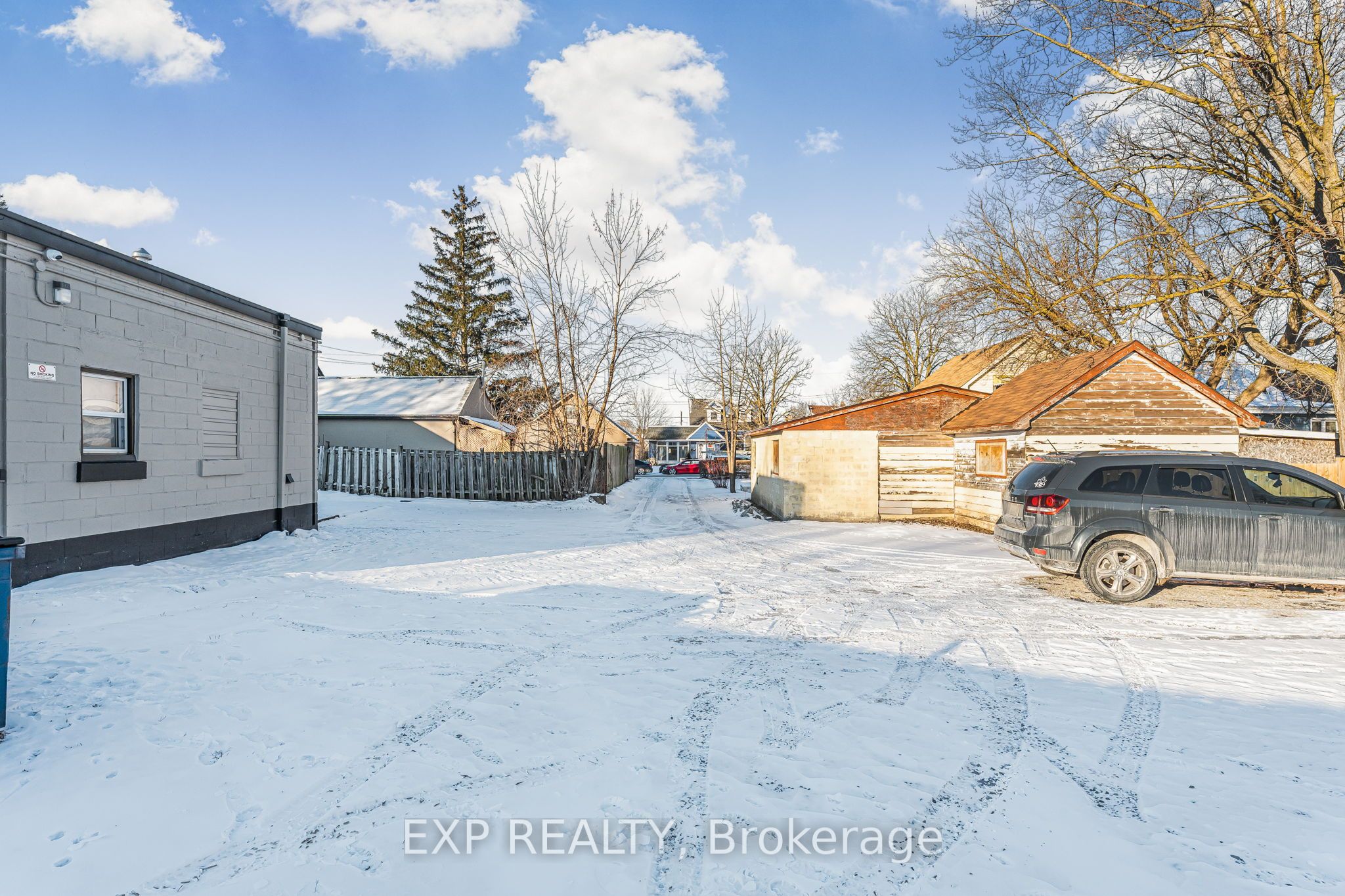 5 - 7 Broadway Avenue Property Photo 27