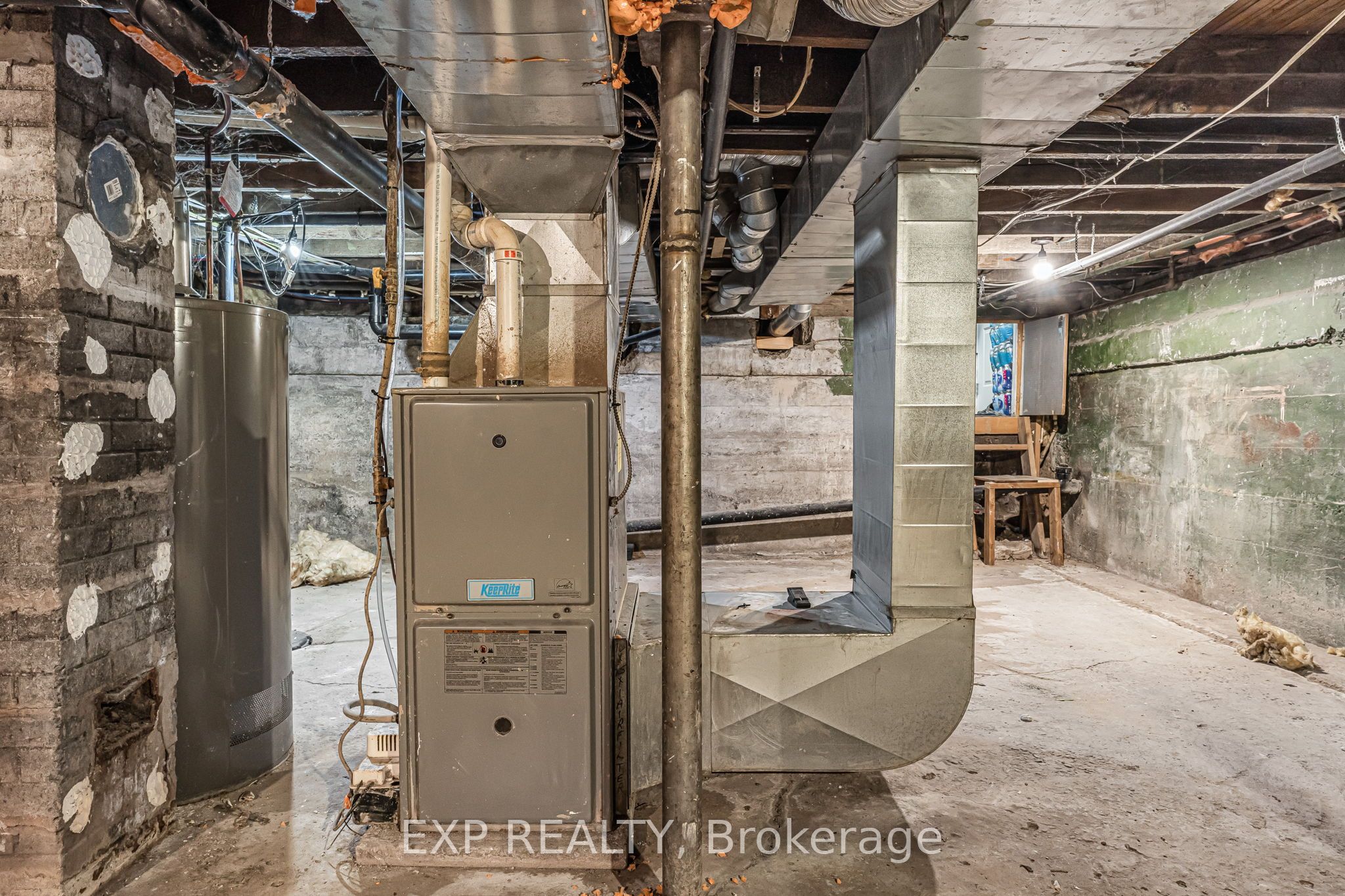 5 - 7 Broadway Avenue Property Photo 31