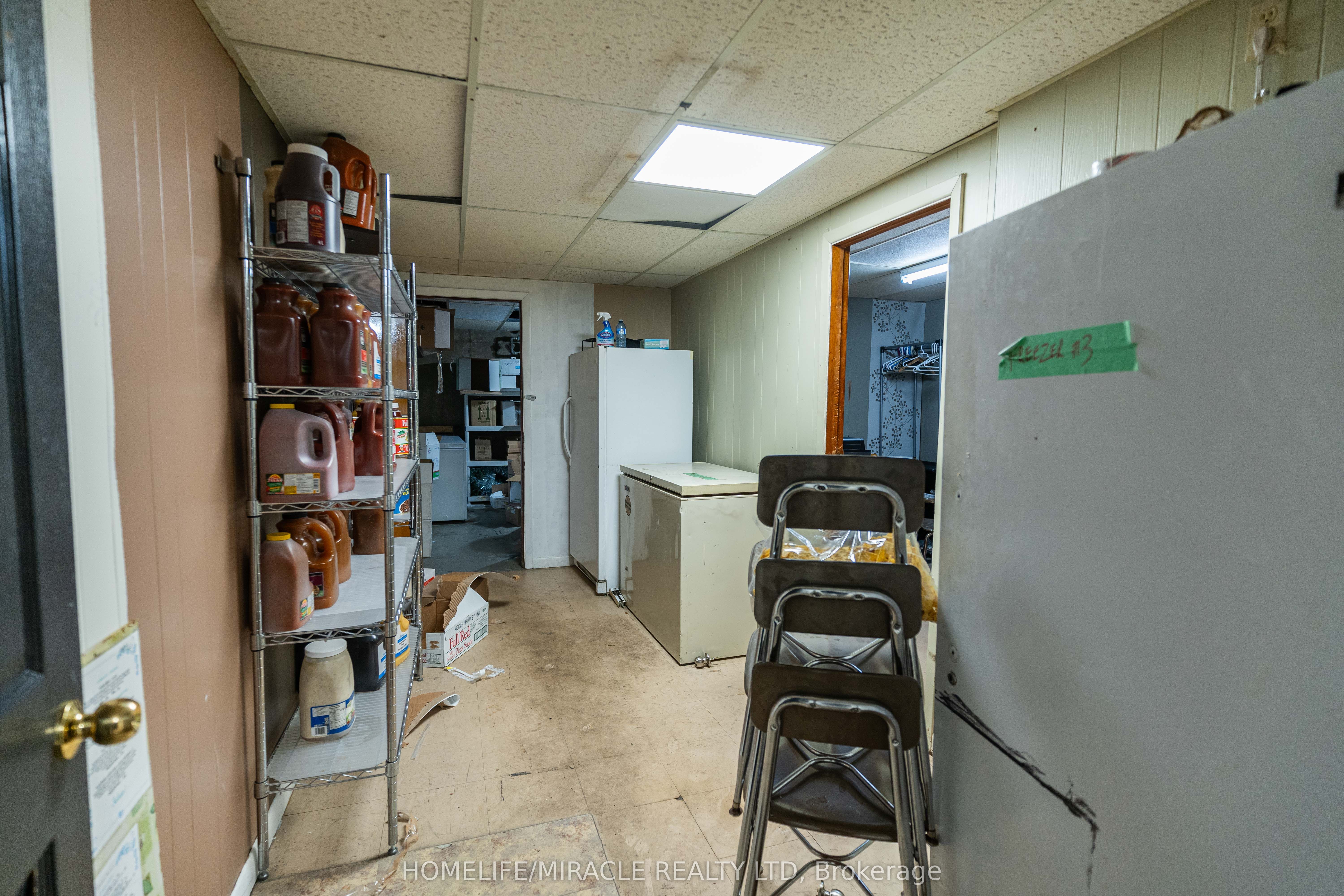 20 Wellington Street Property Photo 29