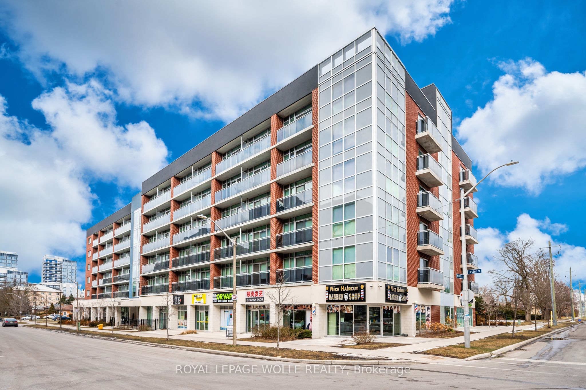 #108 - 308 Lester Street Property Photo 1