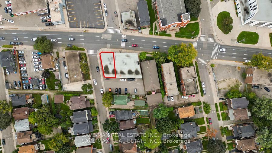 1000 King Street Property Photo 7