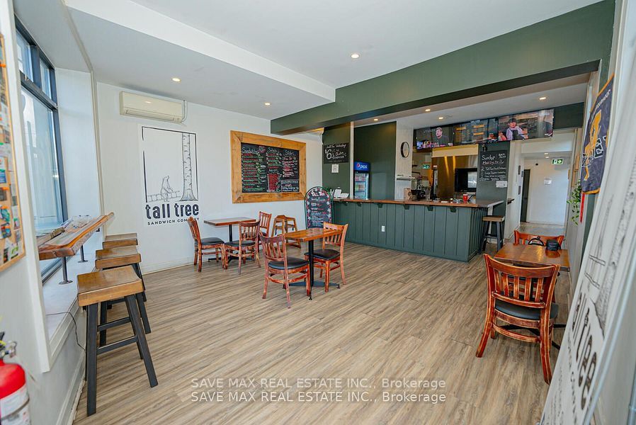 1000 King Street Property Photo 10