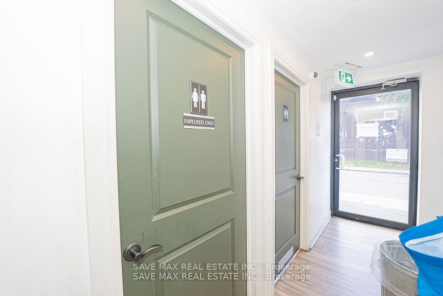 1000 King Street Property Photo 19