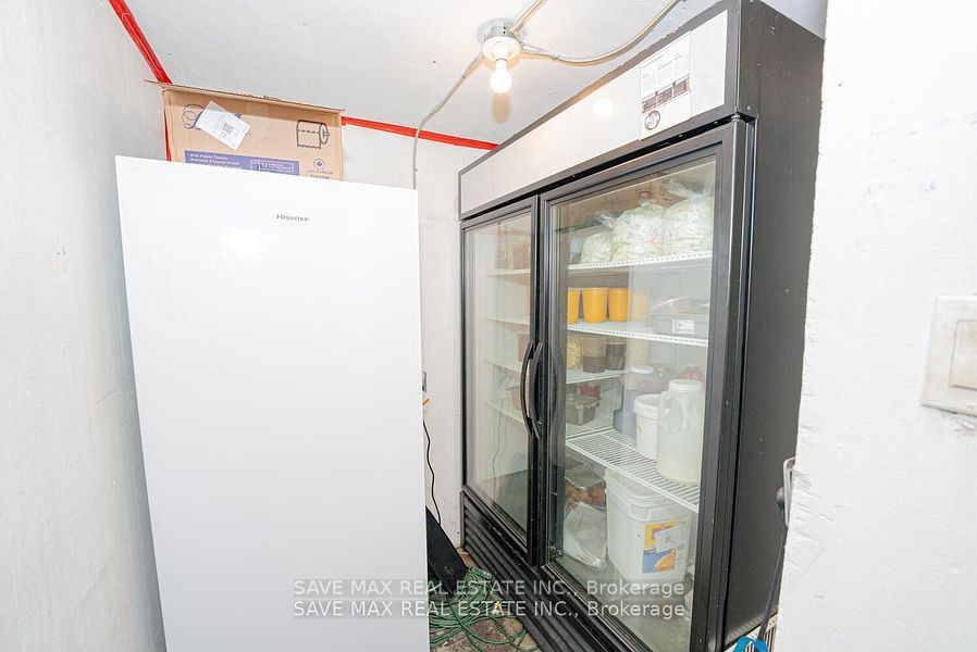 1000 King Street Property Photo 21
