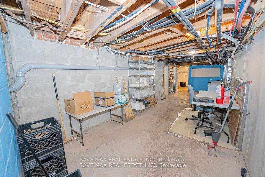 1000 King Street Property Photo 23