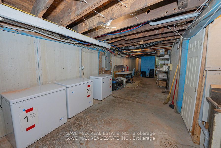 1000 King Street Property Photo 27