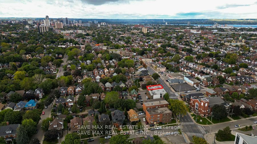 1000 King Street Property Photo 30
