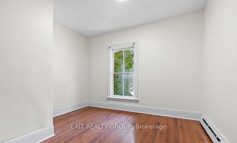 11 Isabel Street Property Photo 14