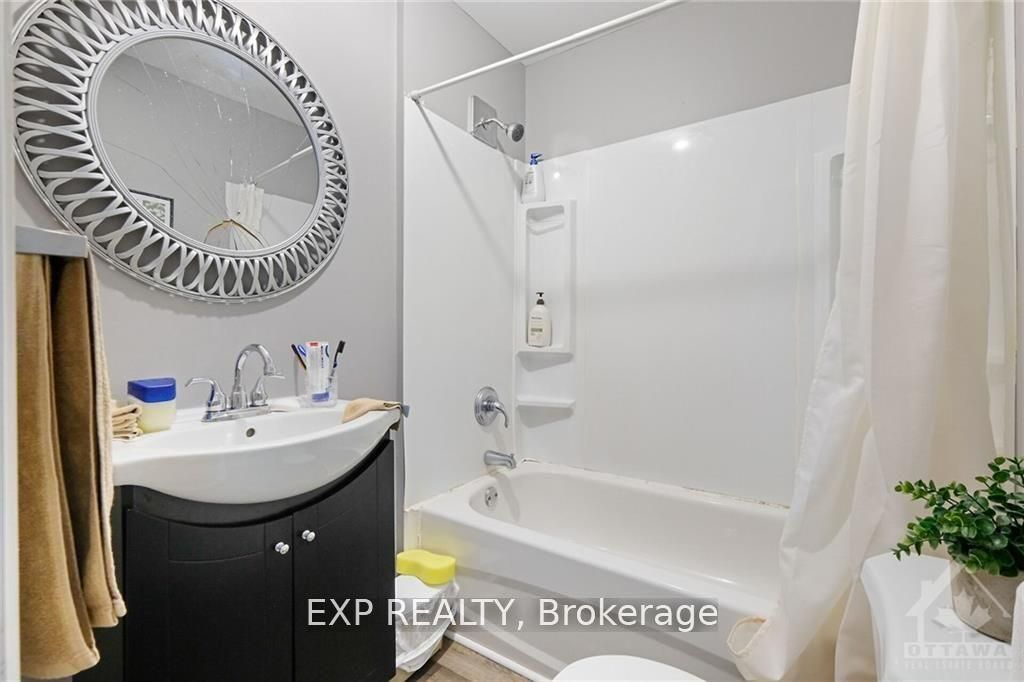 295 - 297 St Patrick Street Property Photo 16