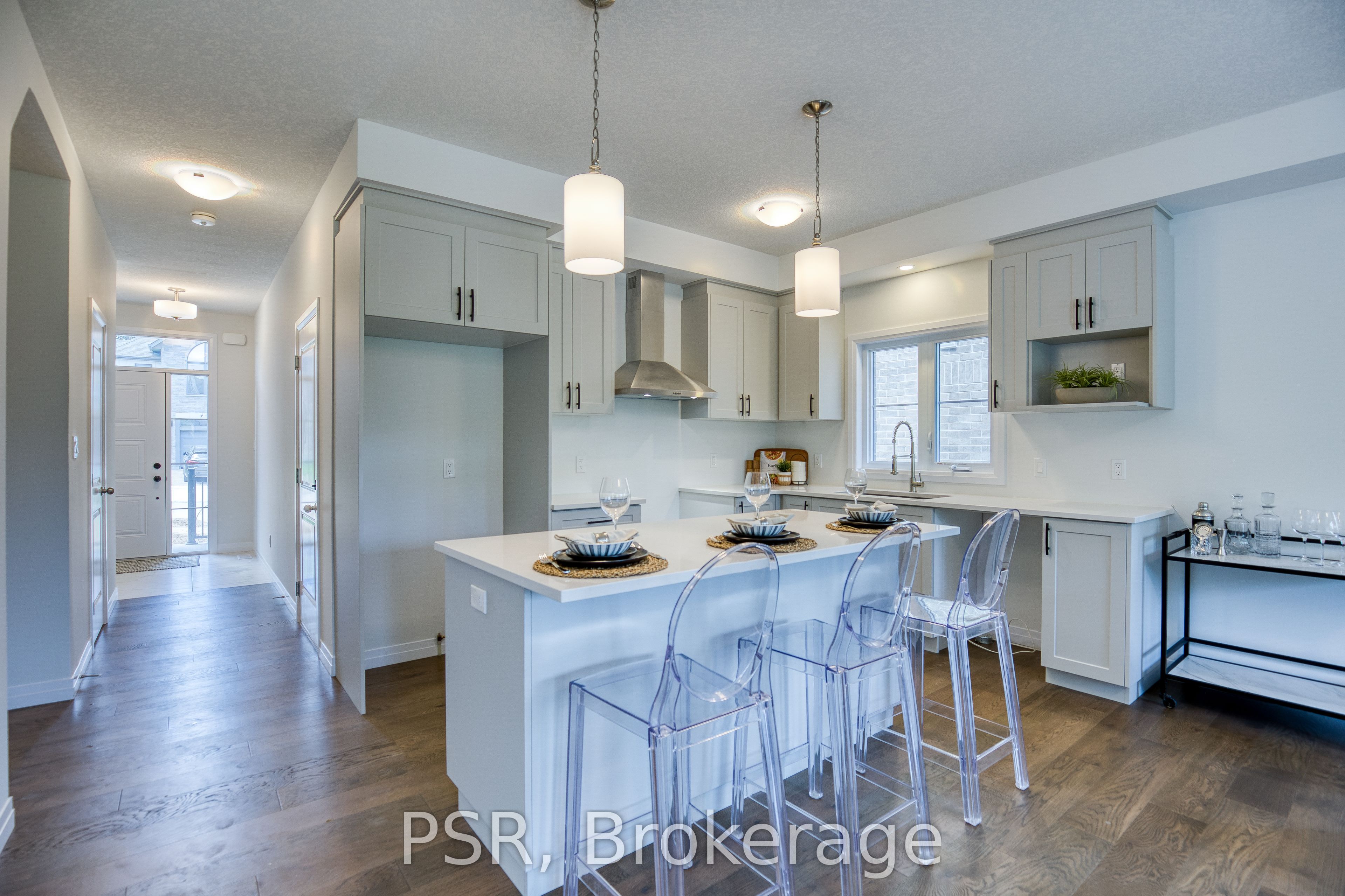 Lot 17 41 Queensbrook Crescent Property Photo 2