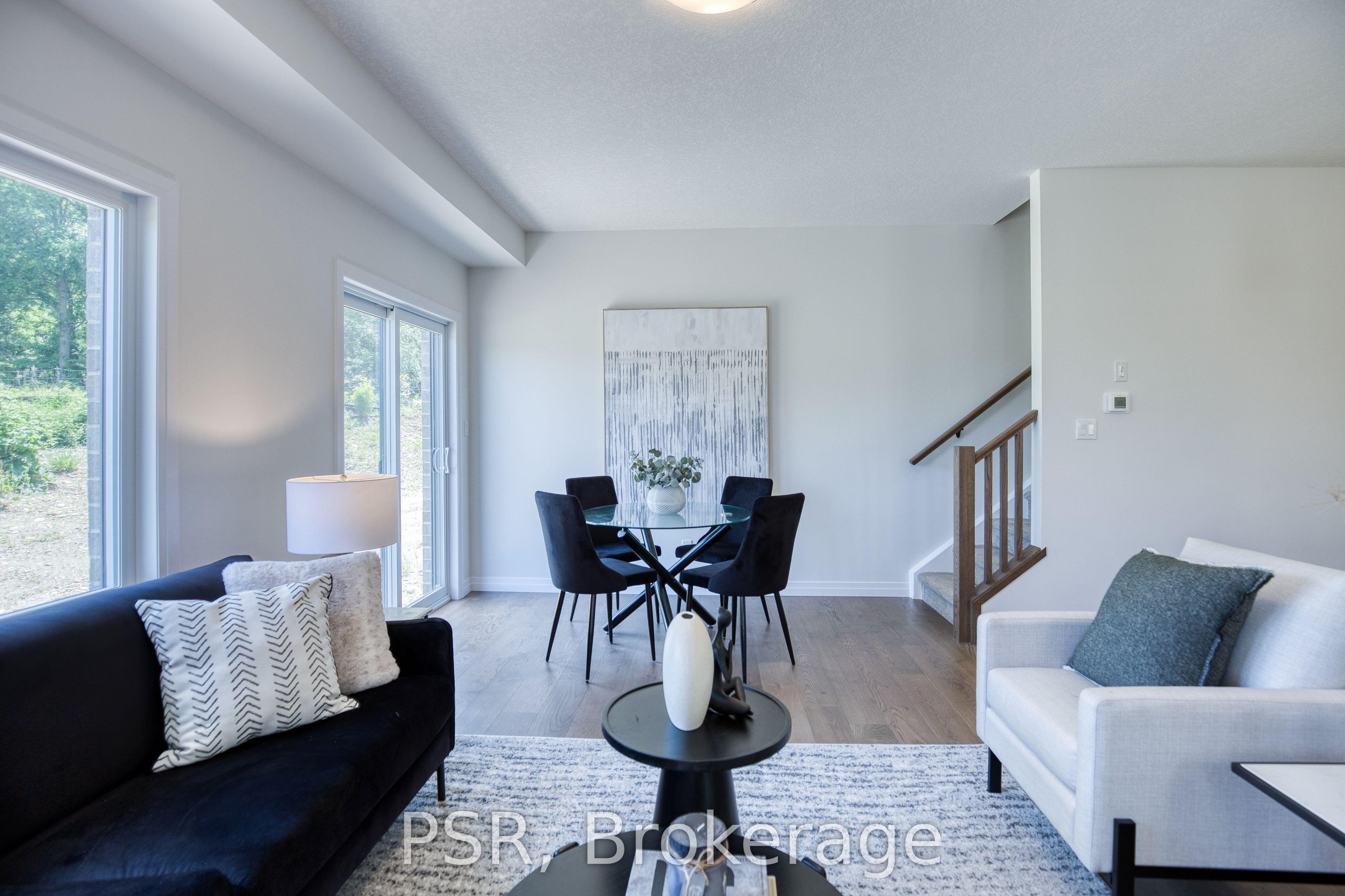 Lot 17 41 Queensbrook Crescent Property Photo 8